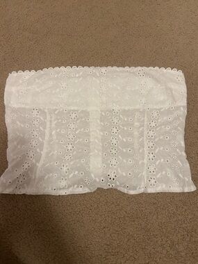 SHEIN White Eyelet Lace Bandeau Crop Top
